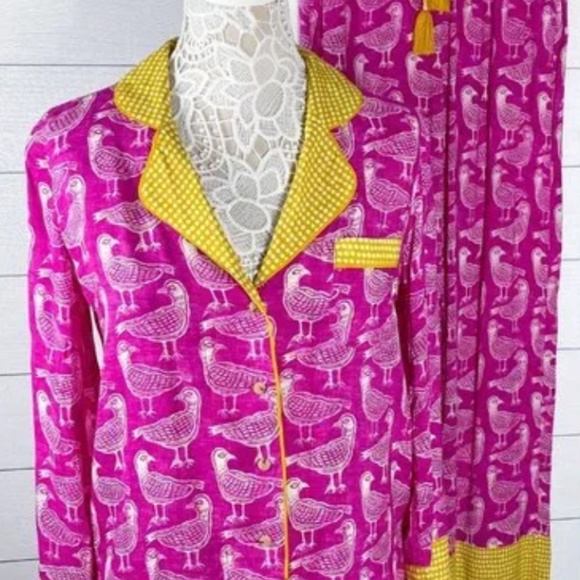 Almost NEW! Stay cozy with Jen Hewett x Anthropologie Birds of a Feather Pajama - Picture 8 of 13